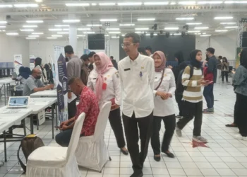 Ratusan Kaum Muda Serbu Kegiatan Bursa Lowongan Kerja