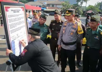 Pastikan Kamtibmas Jelang Pemilu, Polres Metro Tangerang Kota Gelar Apel Besar