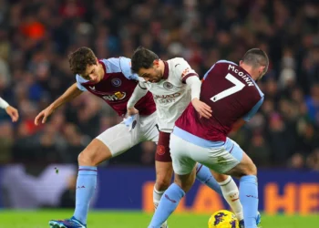 Momentum Langka, Aston Villa Dominasi Manchester City