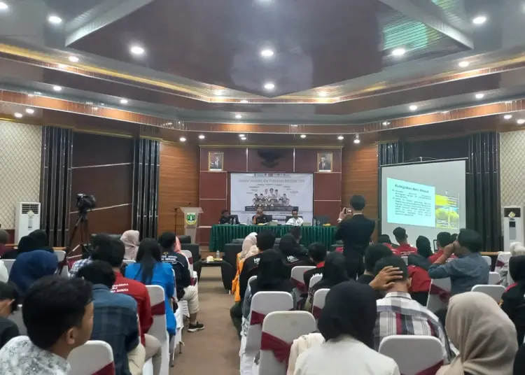 Kegiatan Seminar Integritas Civitas Hukum Provinsi Banten dan Pemberian Beasiswa Pendidikan Khusus Profesi Advokat (PKPA), di Aula Lantai III Inspektorat Provinsi Banten, KP3B Curug, Kota Serang, Rabu (6/12/2023). (ISTIMEWA)