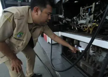 Jelang Nataru, Disperindagkop Periksa Mesin SPBU