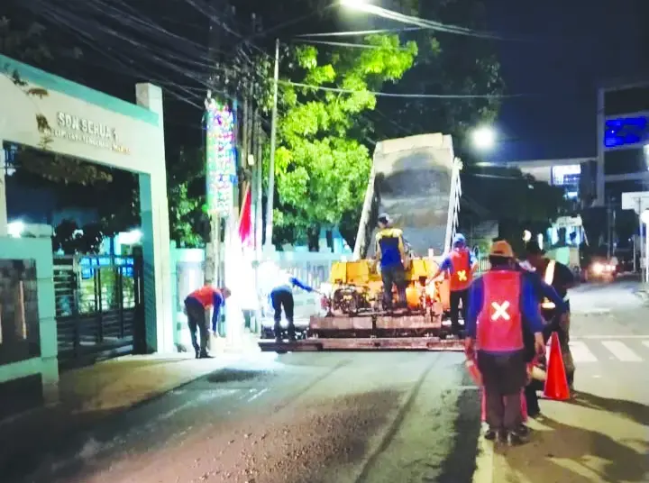 Jalan Benda Raya di Kecamatan Pamulang Akhirnya Diperbaiki