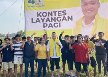 Warga Antusias Ikuti Kontes Layangan yang Digelar Caleg Muda Golkar