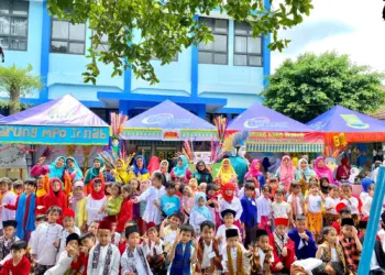 TK Negeri Pembina Akhlakul Karimah Kota Tangerang Gelar Pasar Rakyat