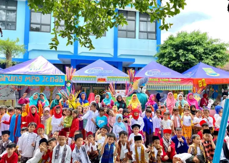 TK Negeri Pembina Akhlakul Karimah Kota Tangerang Gelar Pasar Rakyat