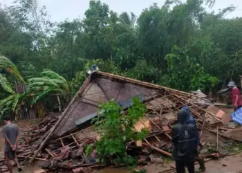 40 Rumah di Pandeglang Rusak Diterjang Angin Kencang