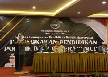 Kepala Bidang Politik Dalam Negeri (Poldagri) dan Ormas Badan Kesbangpol Kabupaten Tangerang, Sapta Laelani disela-sela kegiatan peningkatan pendidikan politik masyarakat. (ISTIMEWA)