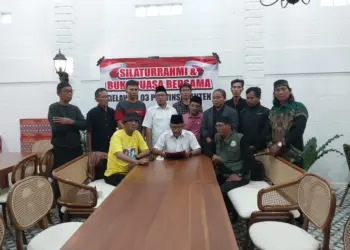 Relawan Paslon Ganjar Pronowo - Mahfud MD di Banten, deklarasi Banten Damai pasca Pilpres. (SIDIK/SATELITNEWS.COM)