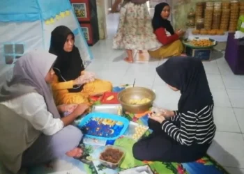 Ramadan, Produsen Kue Banjir Pesanan di Lebak