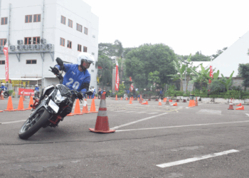 100 Peserta Ikut Kompetisi Safety Riding Motor Honda Regional Jakarta-Tangerang