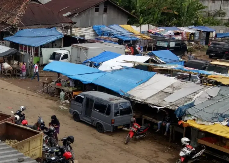 Suasana Sub Terminal Anten di kawasan Pasar Badak Pandeglang. (DOKUMEN/SATELITNEWS.COM)