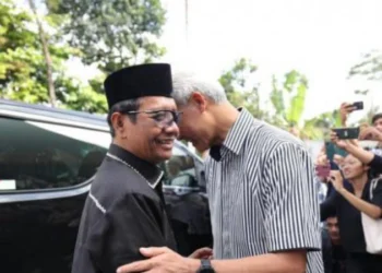 Mahfud MD Sambangi Open House Ganjar Pranowo di Yogyakarta