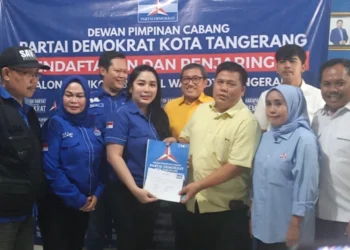 Sachrudin Ambil Formulir Penjaringan di Partai Demokrat Kota Tangerang