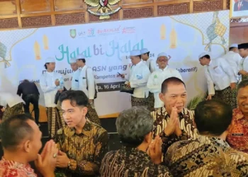 Ketemu Prabowo Saat Halalbihalal, Ini Kata Gibran Soal PDIP