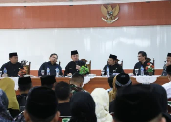 Sekda Kabupaten Serang, Nanang Supriatna, menggelar rapat koordinasi persiapan MTQ tingkat Kabupaten Serang, bersama para pengurus LPTQ. (SIDIK/SATELITNEWS.COM)