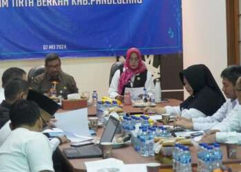 Perumdam Tirta Berkah Kabupaten Pandeglang, menggelar rapat terbatas membahas laba. (ADIB FAHRIE/SATELITNEWS.COM)