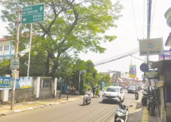 Tawuran Pecah di Depan RSUD Pondok Aren