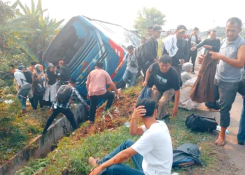 Puluhan Perangkat Desa di Kabupaten Serang, dilarikan ke RS akibat kecelakaan, Selasa (21/5/2024). (ISTIMEWA)