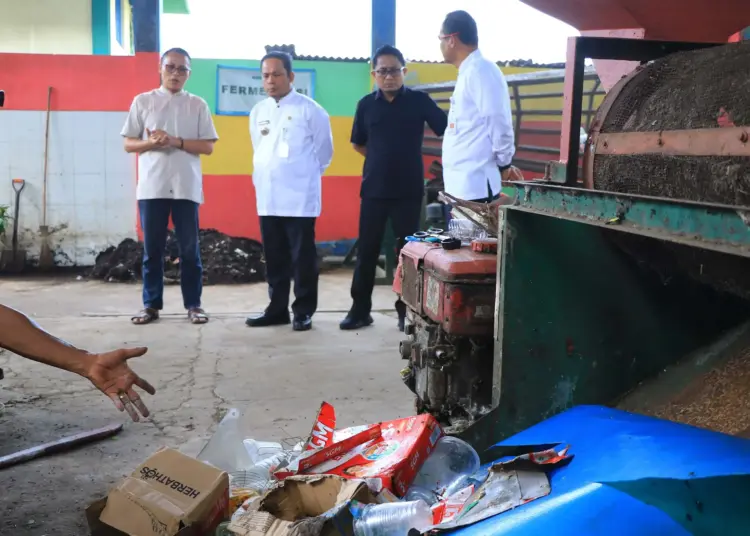 Pj Wali Kota Tangerang Masifkan Olah Sampah Berbasis Masyarakat