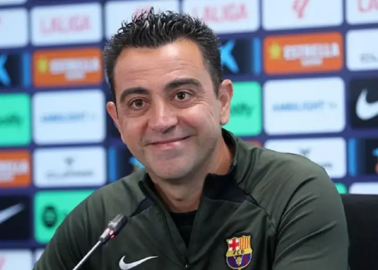 Xavi Hernandez Siap Latih Barca Lagi