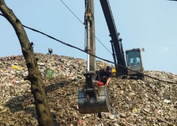 Bau TPA Cipeucang Dikomplain, DLH Tangsel Klaim Rutin Lakukan Penyemprotan