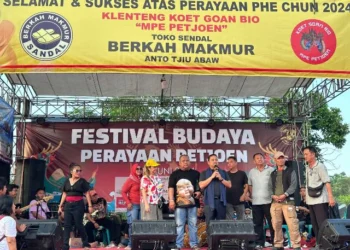 Hadir di Festival Peh Cun, Arief Wismansyah: Semoga Kita Makin Rukun Bahagia