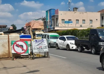 Tak Kunjung Rampung, Pengerjaan Pipa Perumda Tirta Benteng di Karawaci Dikeluhkan Bikin Macet