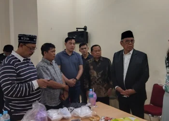 Rombongan Unpam Kecelakaan, Wali Kota Tangsel Benyamin Davnie Kunjungi Korban