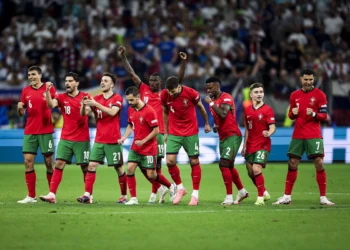 Diwarnai Tangis dan Tawa Ronaldo, Portugal Melaju ke Perempatfinal