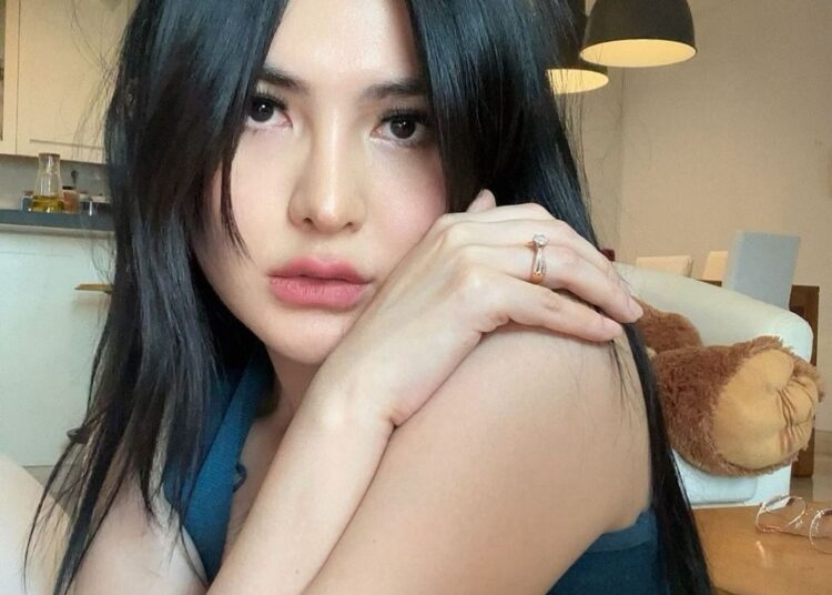 Penipuan Transaksi Tas Mewah, Selebgram Angela Lee Ditangkap