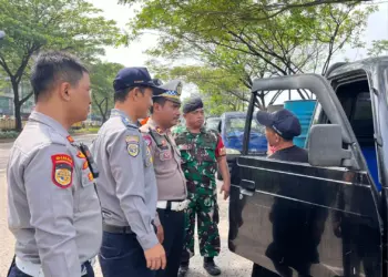 Aparat Gabungan Razia Angkutan di Cisauk, 23 Kendaraan Kena Tilang