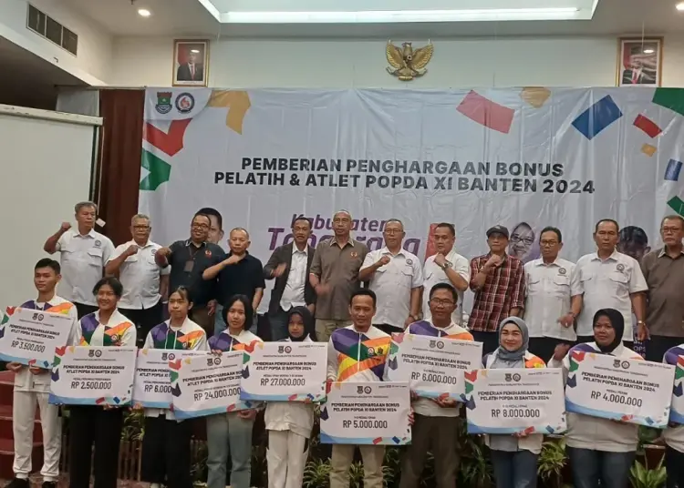 243 Atlet Pelajar Kabupaten Tangerang Terima Bonus Popda XI Banten