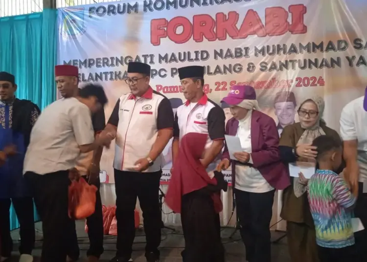 Yayasan Laskar Anggrek Berikan 100 Paket Sembako Kepada Anak Yatim di Tangsel