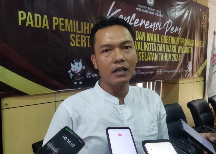 Dua Pasangan Calon Pilkada Tangsel Tes Kesehatan di RSUP Sitanala