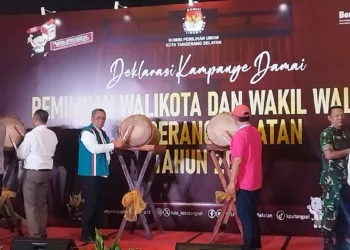 Ditandai Pemukulan Bedug, KPU Tangsel Gelar Deklarasi Kampanye Damai Pilkada 2024