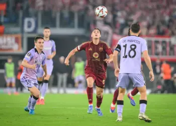 AS Roma vs Athletic Bilbao, Dipaksa Bermain Imbang