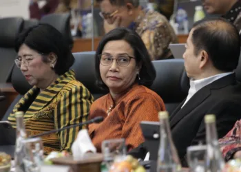 Tangis Sri Mulyani Pecah Saat Rapat Bahas RAPBN