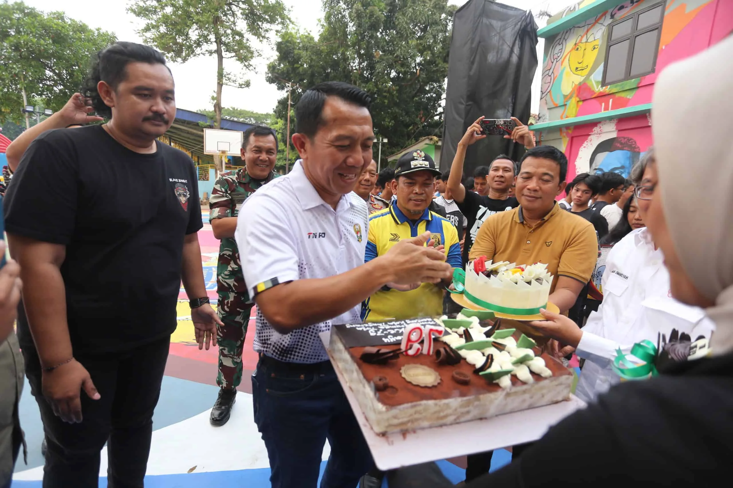 Dandim 0506 Tangerang Terharu Lihat Wajah Baru Lapangan Basket Ahmad Yani