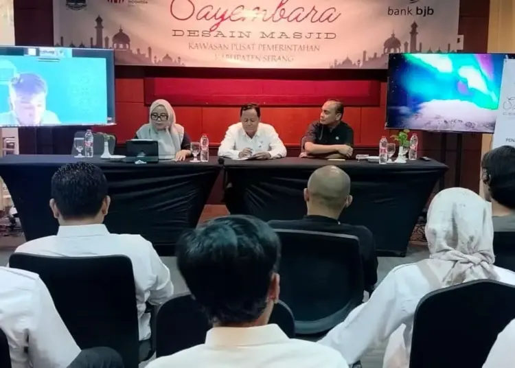 Kegiatan penjurian Sayembara masjid Puspemkab Serang, di salah satu hotel di Kota Serang, Rabu (9/10/2024). (ISTIMEWA)