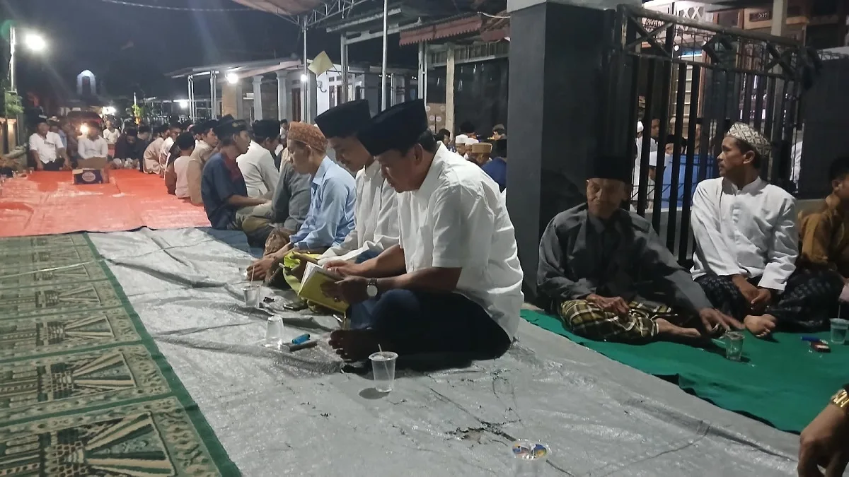 Maesyal Rasyid Ikut Tahlilan di Rumah Duka Korban Lakalantas Pekalongan