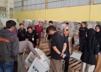 KPU Lebak Antisipasi Cuaca Buruk Saat Pengiriman Logistik Pilkada