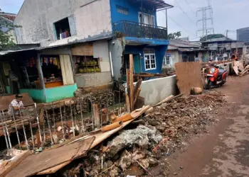 Ada Bangunan Liar, Pembangunan Turap di Pamulang Terkendala