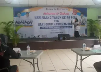 HUT Ke-79 PGRI, Guru-guru di Kota Tangerang Adu Vocal Perebutkan Hadiah Jutaan