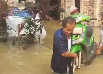 Sungai Cimanceuri Meluap, 27 Rumah di Tigaraksa Terendam Banjir