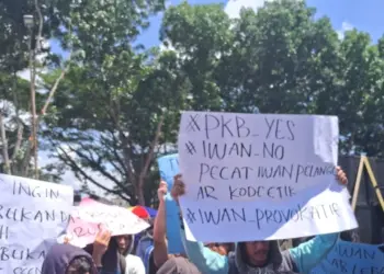 Dituding Provokasi Warga untuk Demo Kades yang Bawa Perempuan ke Hotel, Sekelompok Orang Tuntut Pemecatan Anggota DPRD Lebak