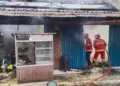 1 Rumah dan 2 Kios di Kota Tangerang Ludes Terbakar, Warga Panik Berhamburan