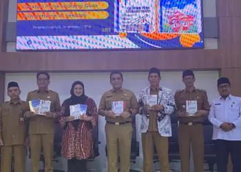 PGRI Pagedangan Launcing Buku Antologi Karya Guru