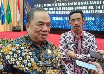 Wakil Ketua KI Provinsi Banten, Ojat Sudrajat. (DOKUMEN/SATELITNEWS.COM)