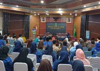 Inspektorat Provinsi Banten, melakukan sosialisasi dan edukasi budaya antikorupsi kepada ratusan pelajar tingkat SMA/SMK di Provinsi Banten, yang dilakukan secara online dan offline, di Aula Inspektorat Provinsi Banten, KP3B, Kota Serang, Jumat (17/1/2025). (ISTIMEWA)