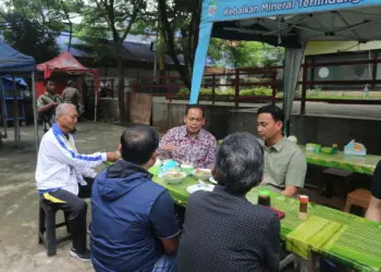 Long Weekend, Pj Wali Kota Tangerang Kulineran di Parlan